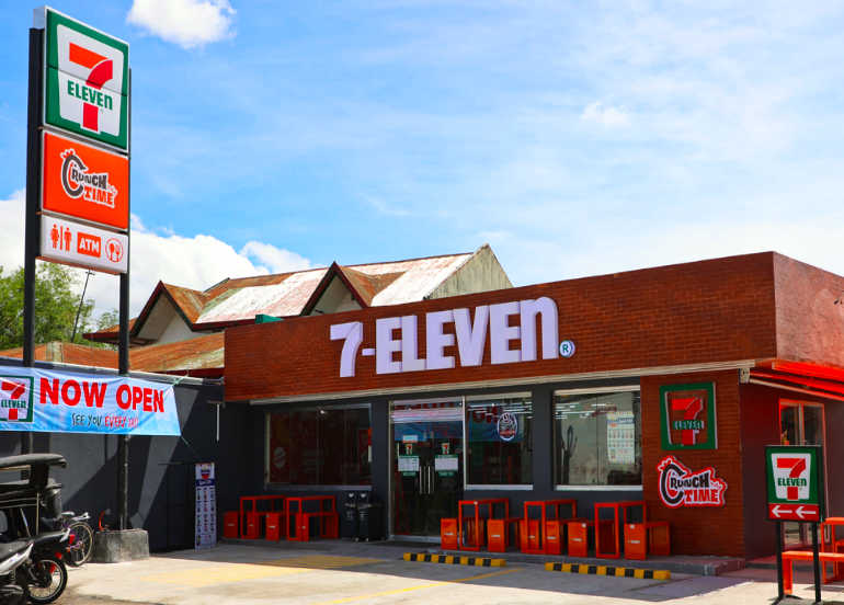 7 eleven crunch time store