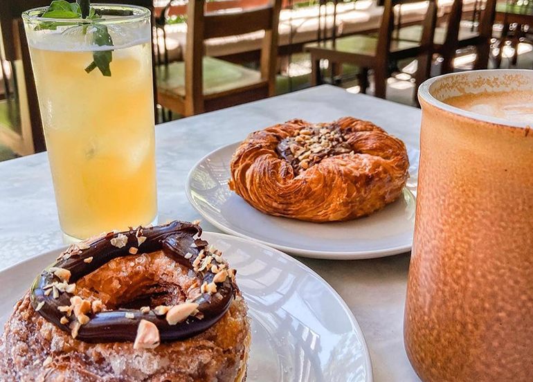 wildflour croissant doughnut