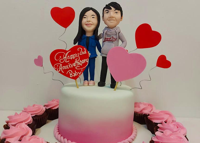 Sweet Kiss Custom Cakes