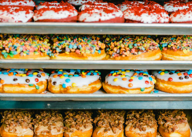 randy's doughnuts manila