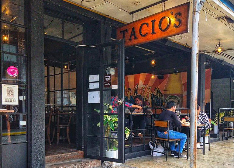 tacio's bistro exterior