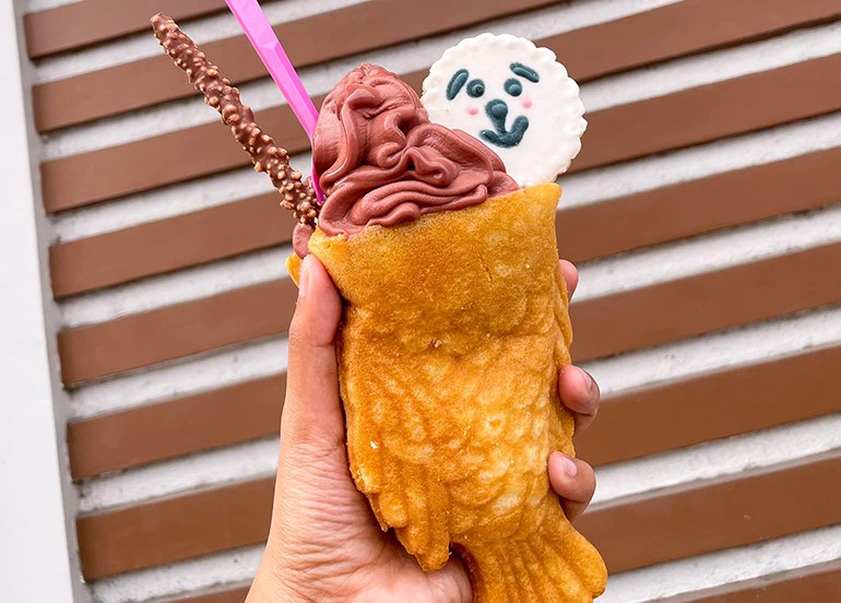 big g family mart taiyaki ice cream