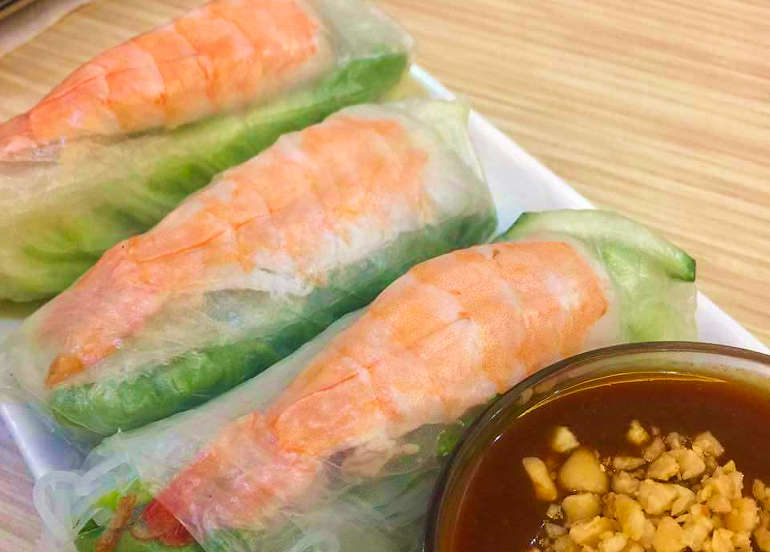 ca phe saigon fresh spring rolls