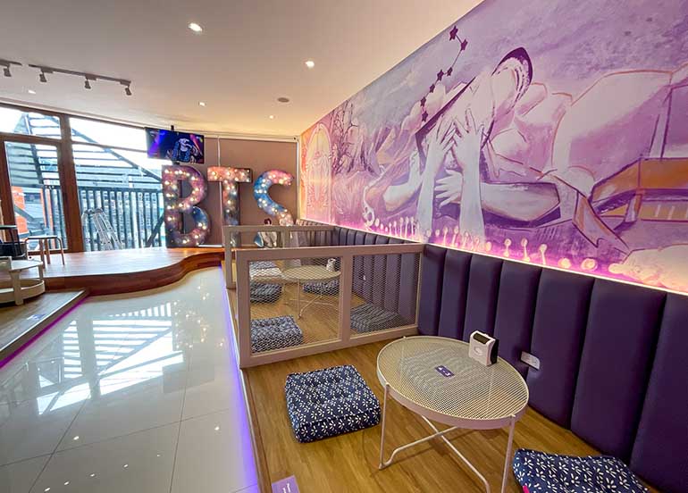 Purple 7 Cafe Interiors