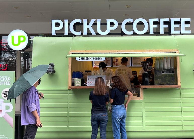 pickup coffee uptown bonifacio