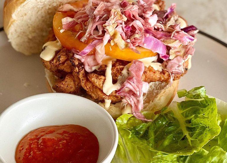 ONO! chicken sandwich sobra cafe