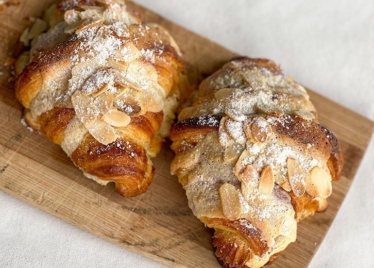 the daily knead almond croissant