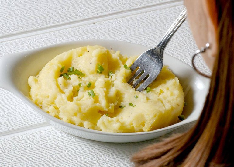 RACKS MASHED POTATOES