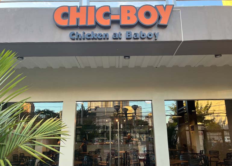 Chic Boy facade