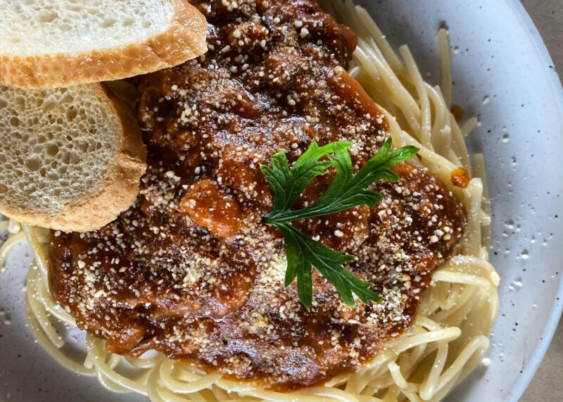 Cafe Dionysus Spaghetti Bolognese