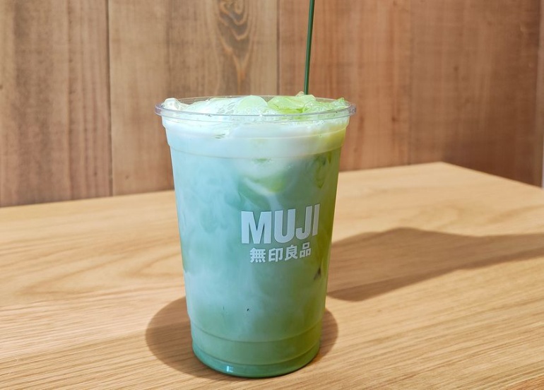 muji cafe matcha latte