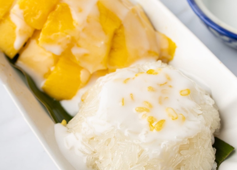 same same mango sticky rice kapitolyo