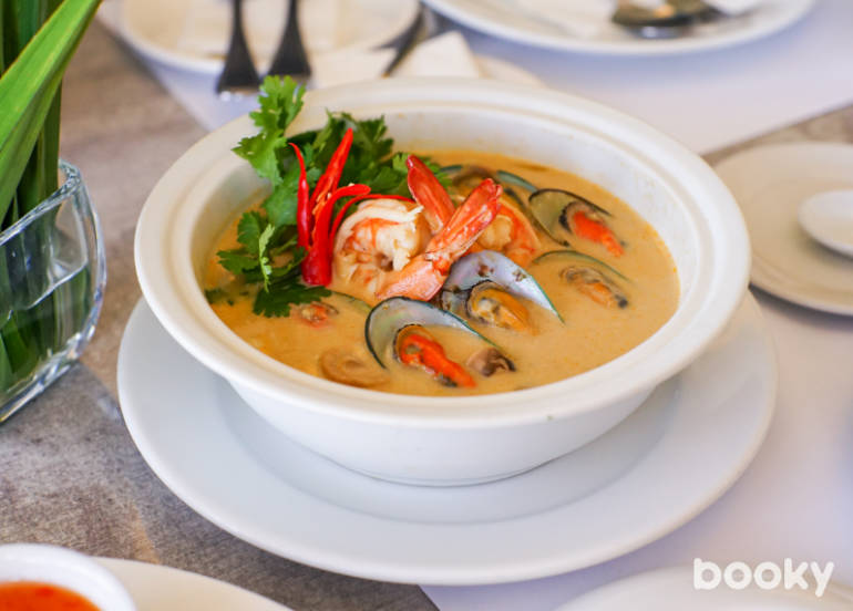 tom yum just thai menu