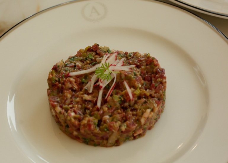 antonio's at pga cars steak tartare usa dry beef