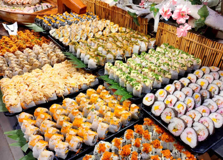 Grad Bash: Restaurants with Graduation Promos and Discounts