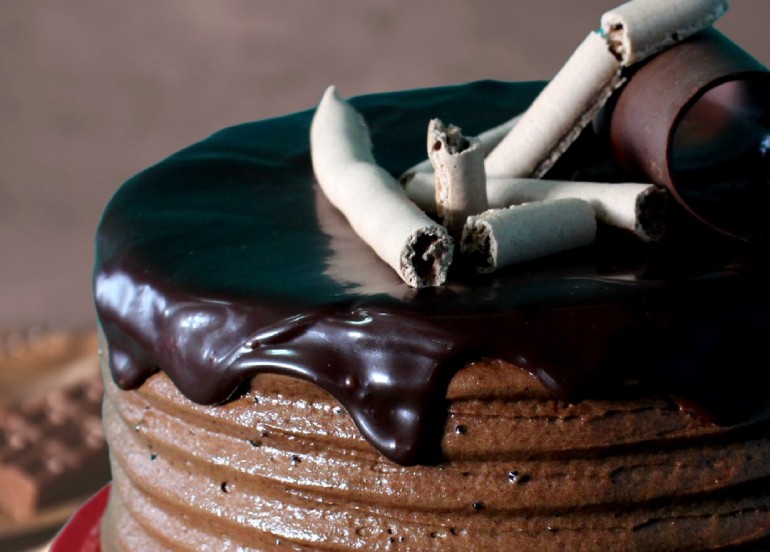 SUGARHOUSE CHOCOLATE TRUFFLE CAKE