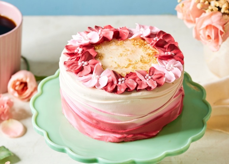 kumori ruby blossom cake