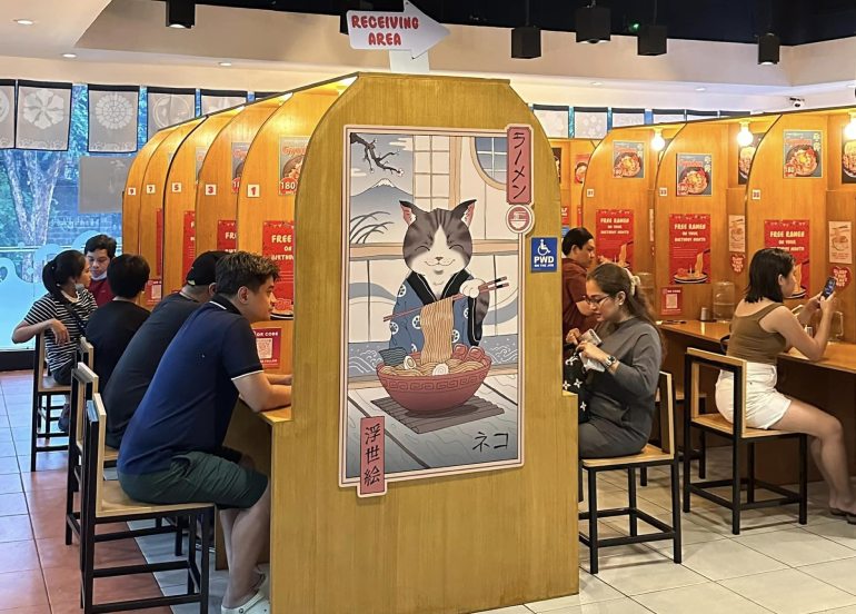 ramen wave cubicle dining