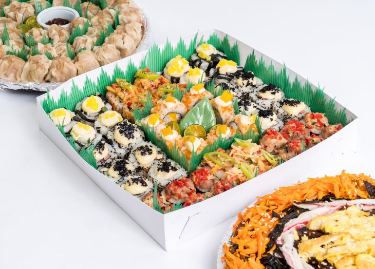 gryn sushi delivery sushi platter